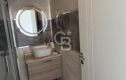 Çeşme Ayasaranda Deniz Manzaralı Havuzlu Sitede Satılık Rezidans