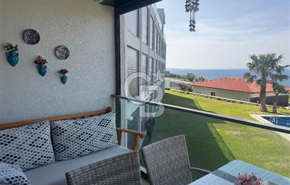 Çeşme Ayasaranda Deniz Manzaralı Havuzlu Sitede Satılık Rezidans