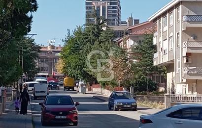 Keçiören Kamil Ocak Mah. Zemin Girişli 35 m² Satılık Dükkan