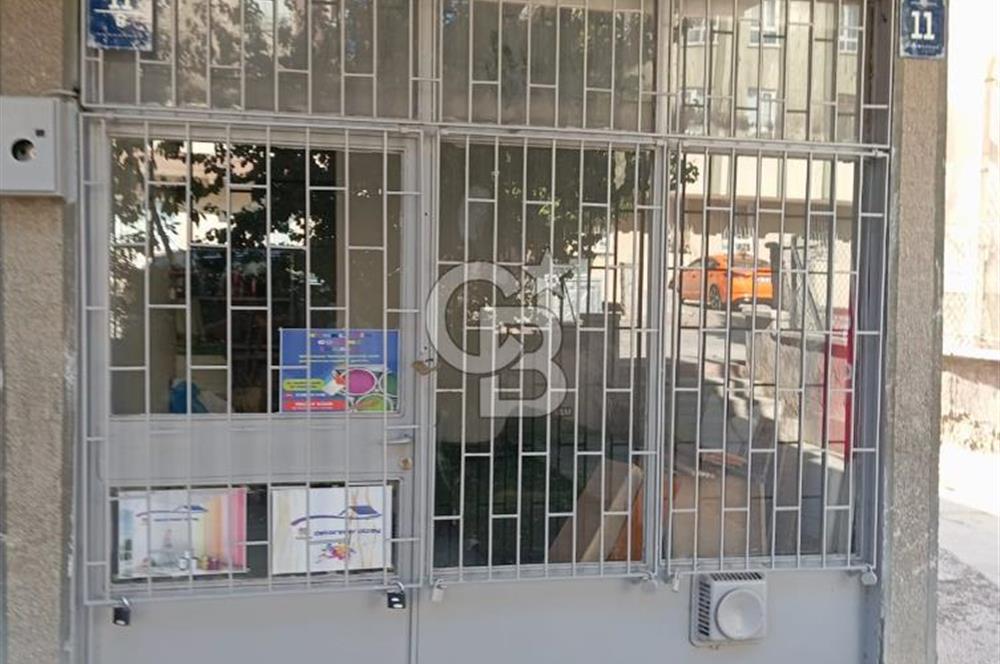 Keçiören Kamil Ocak Mah. Zemin Girişli 35 m² Satılık Dükkan