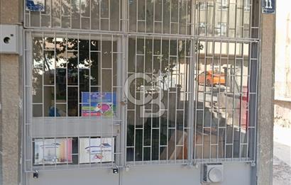 Keçiören Kamil Ocak Mah. Zemin Girişli 35 m² Satılık Dükkan