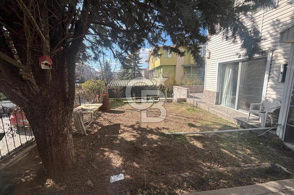 CB Sıtkı ŞİMŞEK'den Gölbaşı Özgür Sitesinde Satılık Villa