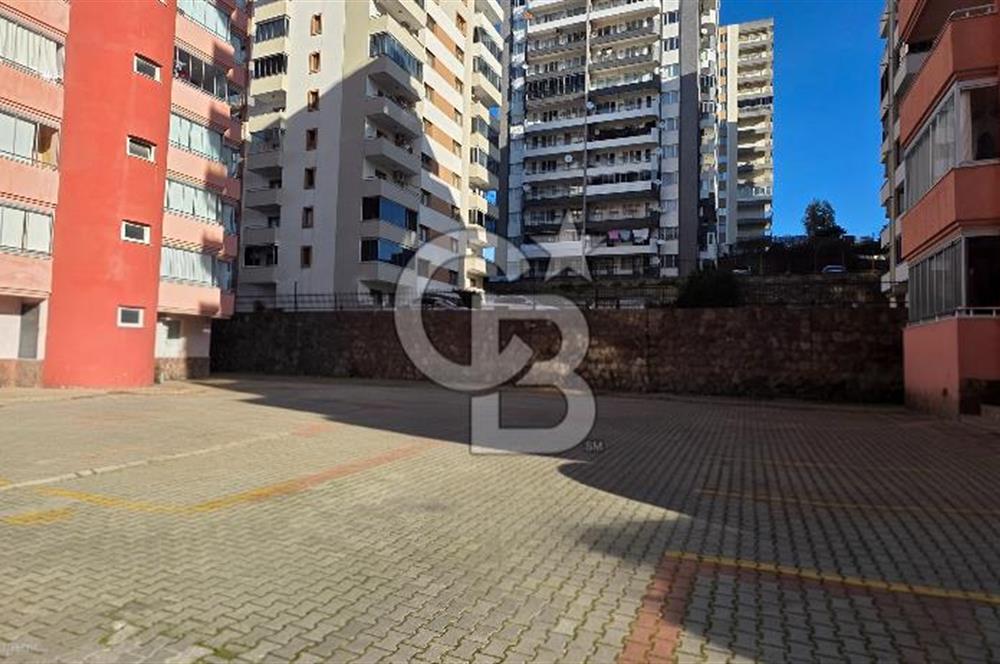 Bayraklı 75. Yıl Mah. Deniz Manzaralı Kiralık 4+1 