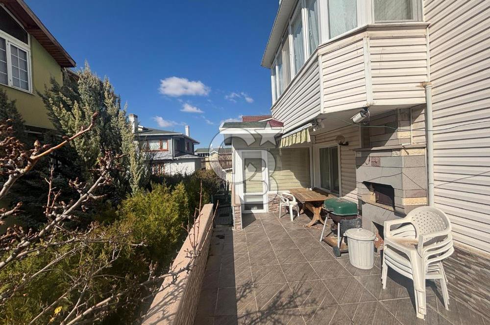 CB Sıtkı ŞİMŞEK'den Gölbaşı Özgür Sitesinde Satılık Villa