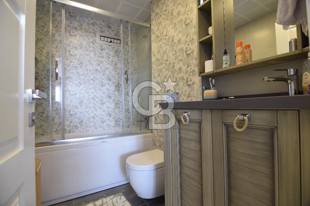 Mavişehir Selçuk 4. Blokta Full Tadilatlı Satılık 4+1 Daire