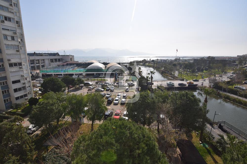 Mavişehir Selçuk 4. Blokta Full Tadilatlı Satılık 4+1 Daire