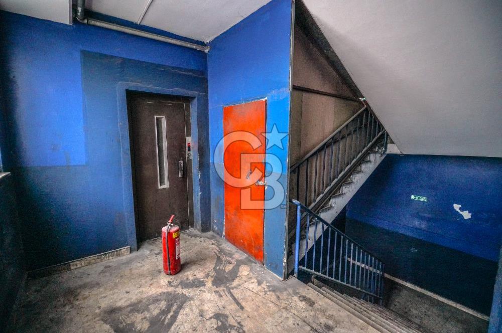 HADIMKÖY ÖMERLİ KOS KOOP SAN SİTESİ KİRALIK 7500M2 FABRİKA DEPO