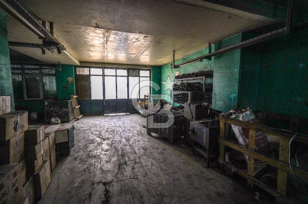 HADIMKÖY ÖMERLİ KOS KOOP SAN SİTESİ KİRALIK 7500M2 FABRİKA DEPO