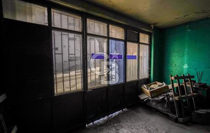 HADIMKÖY ÖMERLİ KOS KOOP SAN SİTESİ KİRALIK 7500M2 FABRİKA DEPO