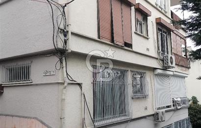 Beyoğlu Gümüşsuyunda Satılık 2+1 Çatı Katı Daire