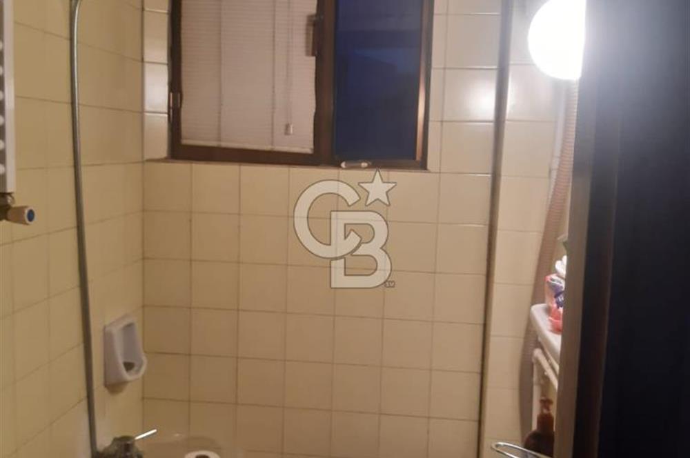 Beyoğlu Gümüşsuyunda Satılık 2+1 Çatı Katı Daire