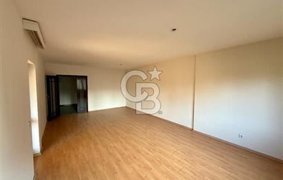 BAHÇEŞEHİR MERKEZ ÇINAR ADASINDA SATILIK B TİPİ 3+1 DAİRE BOŞ