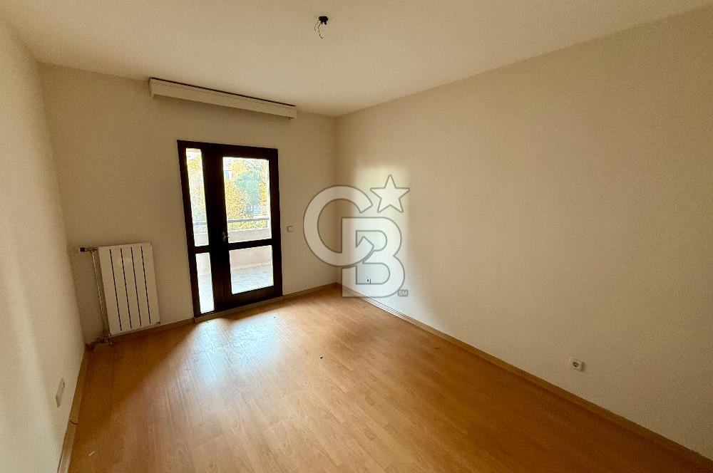 BAHÇEŞEHİR MERKEZ ÇINAR ADASINDA SATILIK B TİPİ 3+1 DAİRE BOŞ