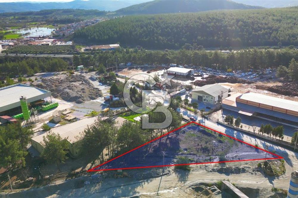 Muğla Menteşe Akçaova'da Satılık Sanayi İmarlı Arsa