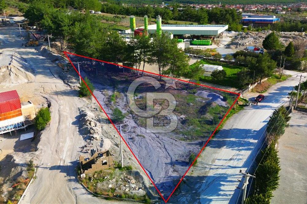 Muğla Menteşe Akçaova'da Satılık Sanayi İmarlı Arsa