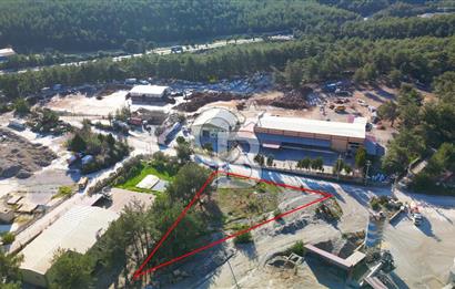 Muğla Menteşe Akçaova'da Satılık Sanayi İmarlı Arsa