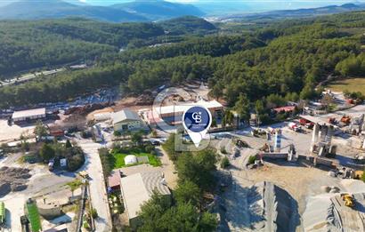 Muğla Menteşe Akçaova'da Satılık Sanayi İmarlı Arsa