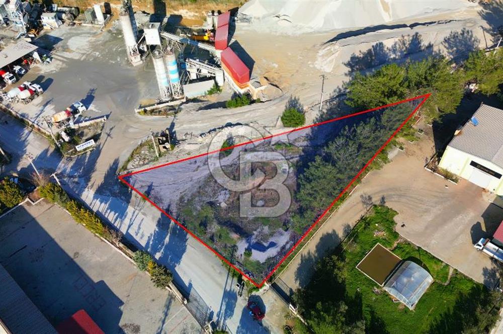 Muğla Menteşe Akçaova'da Satılık Sanayi İmarlı Arsa