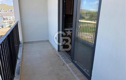 Seferihisar Çolak İbrahim Mahallesinde 2+1 Satılık Daire