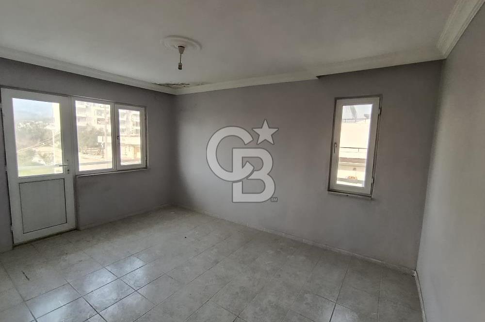 Güre’de Denize 100 m – Tripleks 5+1 Villa – Teraslı ve Bahçeli