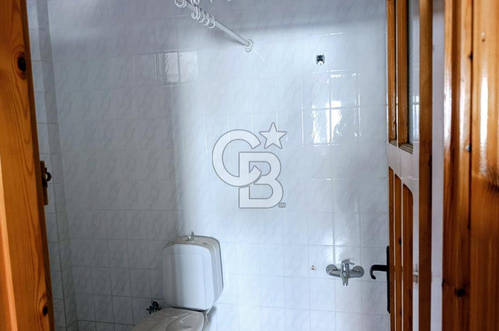 Güre’de Denize 100 m – Tripleks 5+1 Villa – Teraslı ve Bahçeli