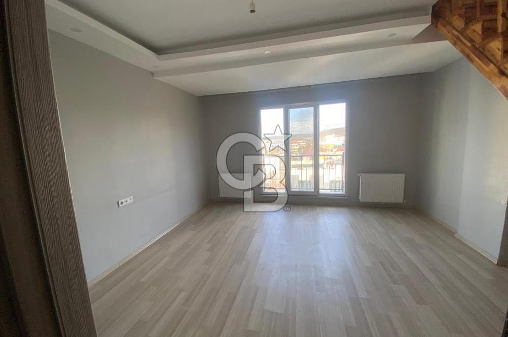 ARNAVUTKÖY ATATÜRK MAHALLESİNDE TERASLI 140 M² DUBLEKS FIRSATI