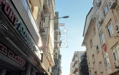 KARSIYAKA ÇARSI İÇİNDE 43 m2 KIRALIK DÜKKAN