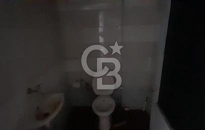 KARSIYAKA ÇARSI İÇİNDE 43 m2 KIRALIK DÜKKAN