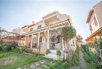 ÇEŞME ŞİFNE DE DENİZE YAKIN SİTE İÇİ SATILIK VİLLA - 10 - 337216