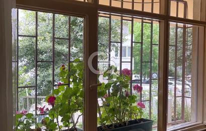 ATATÜRK CAD.İKİ PARALEL YÜKSEK GİRİŞ 2+1 ÇİFT BALKONLU 95 M2