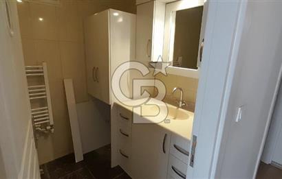 KARŞIYAKA'nın EN HAREKETLİ BÖLGESİNDE BULUNAN DAİREMİZ 3+1 OLUP 2.KATTADIR