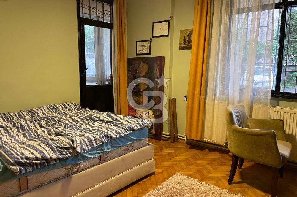 ATATÜRK CAD.İKİ PARALEL YÜKSEK GİRİŞ 2+1 ÇİFT BALKONLU 95 M2