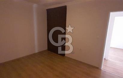 KARŞIYAKA'nın EN HAREKETLİ BÖLGESİNDE BULUNAN DAİREMİZ 3+1 OLUP 2.KATTADIR