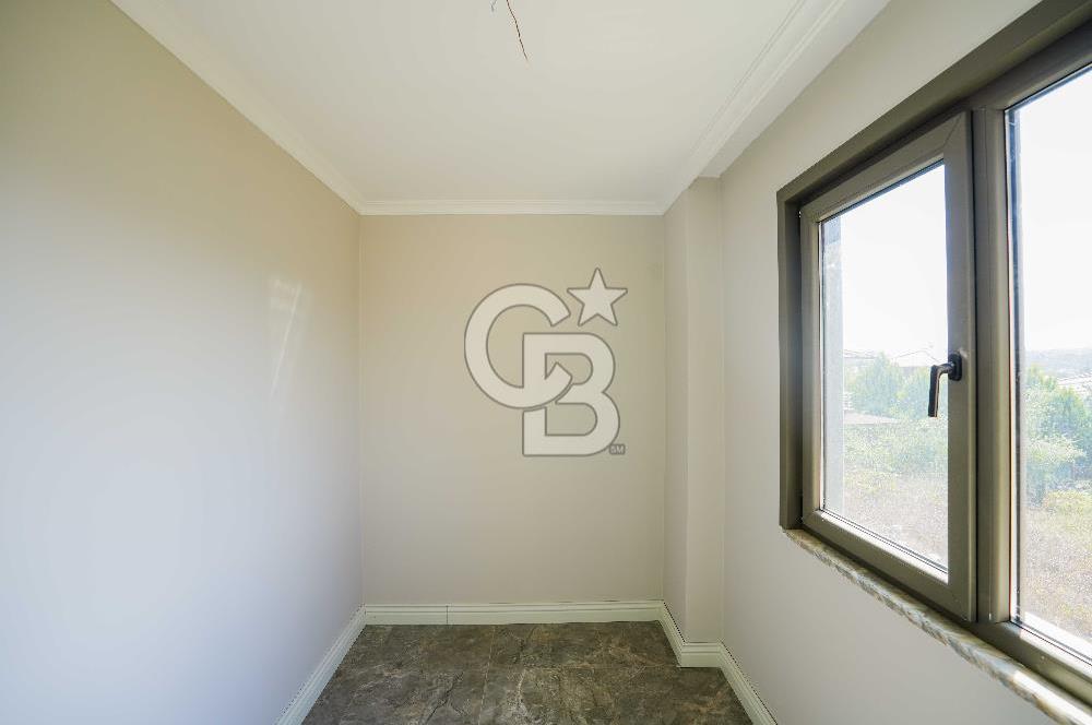 Şile Çavuş'ta Müstakil Havuzlu Tripleks Villa 9+1