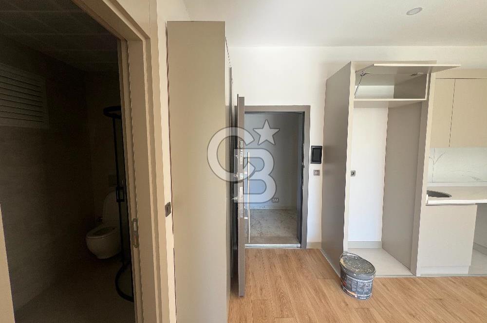 ALTINKALE'DE HAVUZLU, BAHÇELİ 1+1 KİRALIK DAİRE