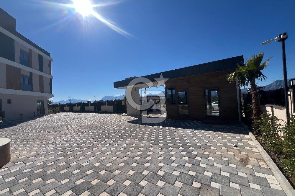 ALTINKALE'DE HAVUZLU, BAHÇELİ 1+1 KİRALIK DAİRE