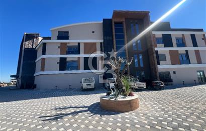 ALTINKALE'DE HAVUZLU, BAHÇELİ 1+1 KİRALIK DAİRE