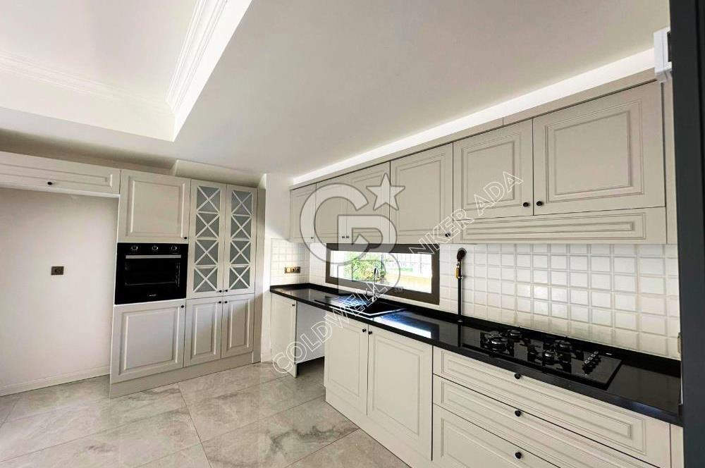 Kuşadası Karaova ‘da Özel Havuzlu Kiralık Villa 