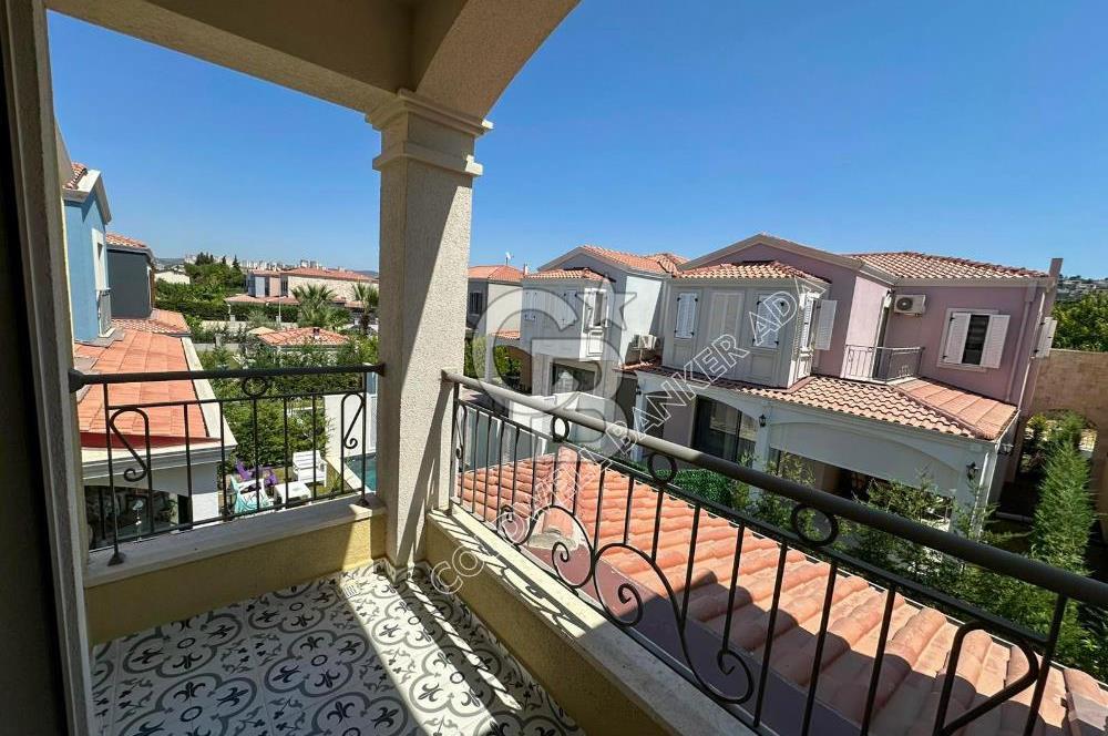 Kuşadası Karaova ‘da Özel Havuzlu Kiralık Villa 