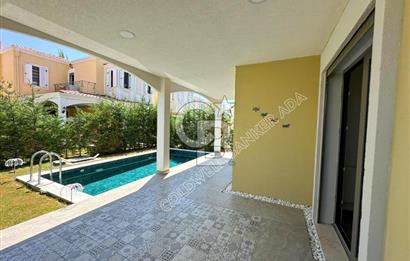 Kuşadası Karaova ‘da Özel Havuzlu Kiralık Villa 