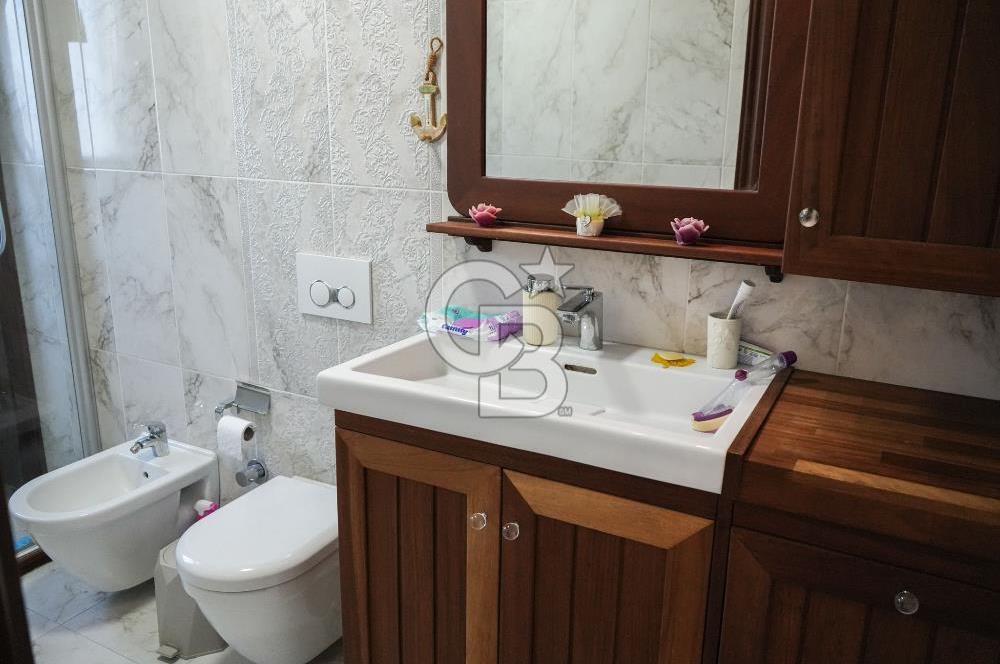 Sığacık Marinaya Komşu, Full Deniz Manzaralı Müstakil Bina