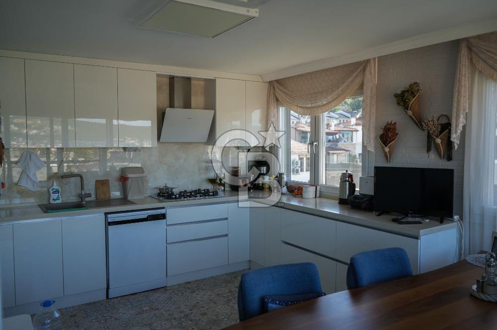 Sığacık Marinaya Komşu, Full Deniz Manzaralı Müstakil Bina