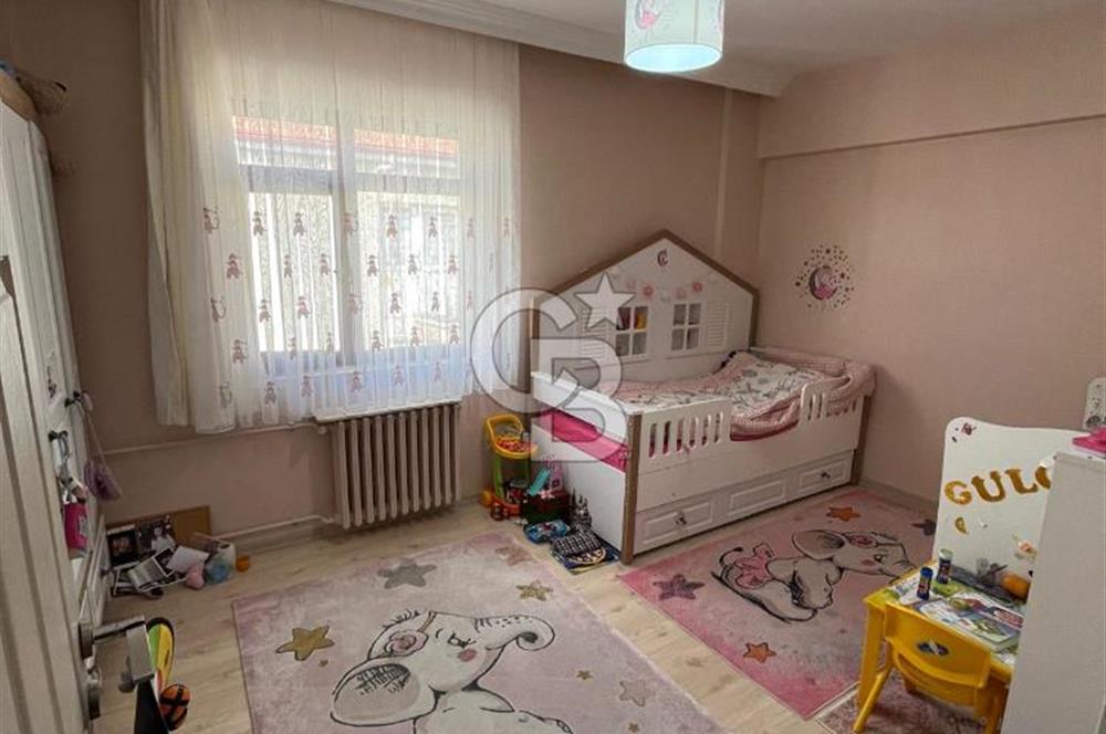 ETLİK KIVRIMLI CADDESİNDE 3+1 İÇİ YAPILI DAİRE