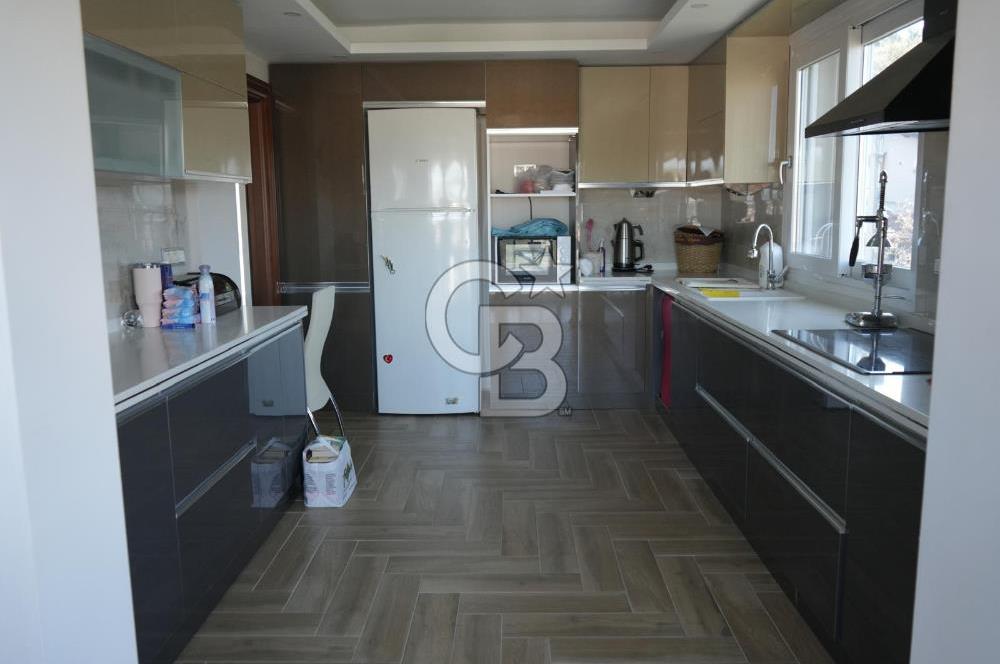 Sığacık Marinaya Komşu, Full Deniz Manzaralı Müstakil Bina