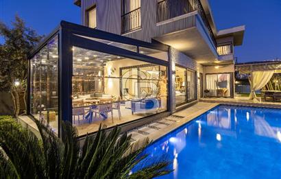 TEOK'tan Güzelbahçe Yelki'de Satılık Çok Özel Müstakil Villa