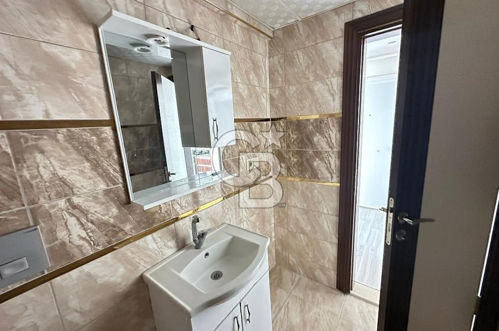 Manisa Karaali Palm City'de Satılık 2+1 Arakat Daire