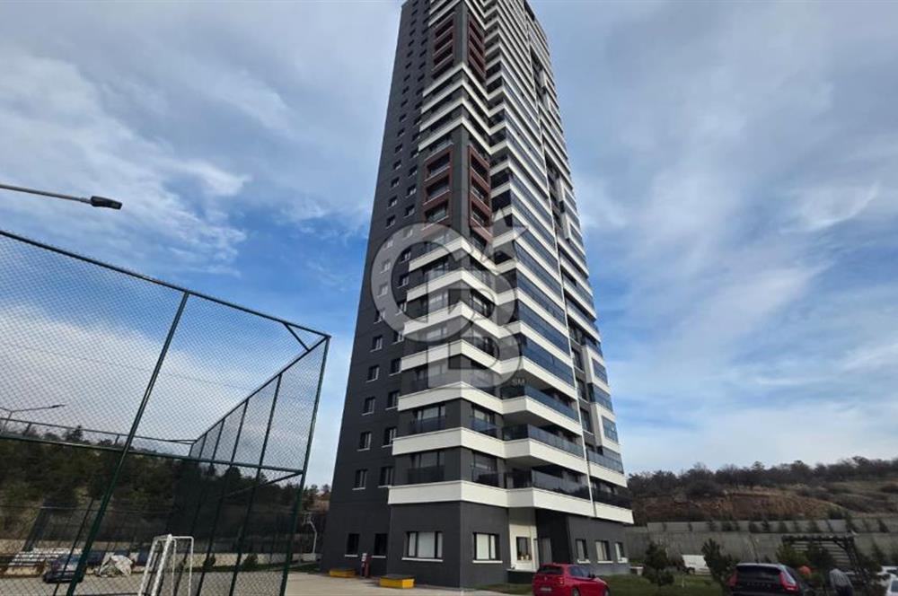 Vadi Ankara Sitesinde Panoramik Orman Manzaralı Satılık 4+1