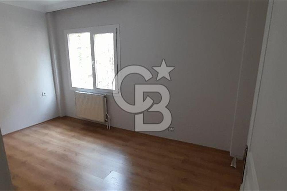 KARŞIYAKA'nın EN HAREKETLİ BÖLGESİNDE BULUNAN DAİREMİZ 3+1 OLUP 2.KATTADIR