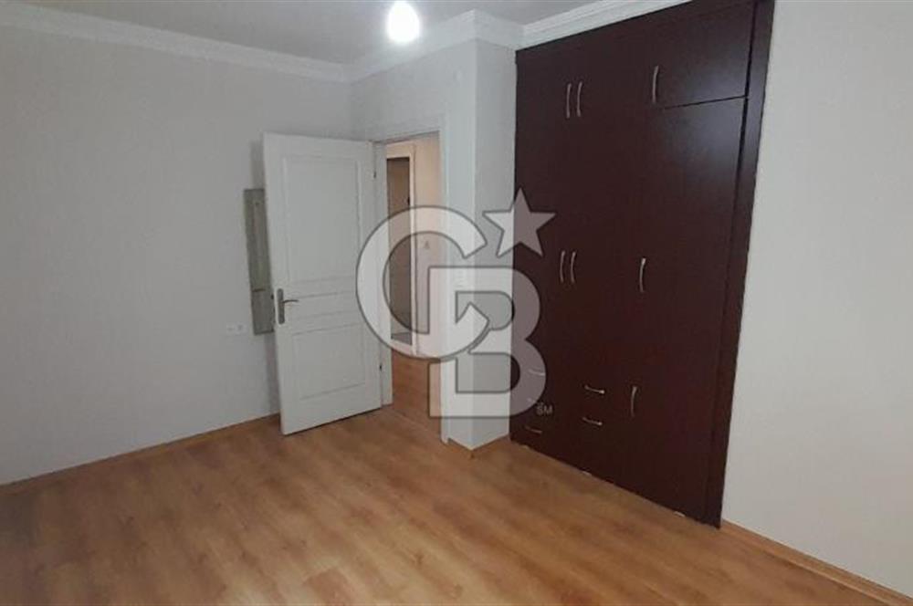 KARŞIYAKA'nın EN HAREKETLİ BÖLGESİNDE BULUNAN DAİREMİZ 3+1 OLUP 2.KATTADIR