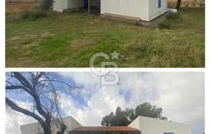 Bozcaada Sulubahçe de Deniz Manzaralı Müstakil Yazlık